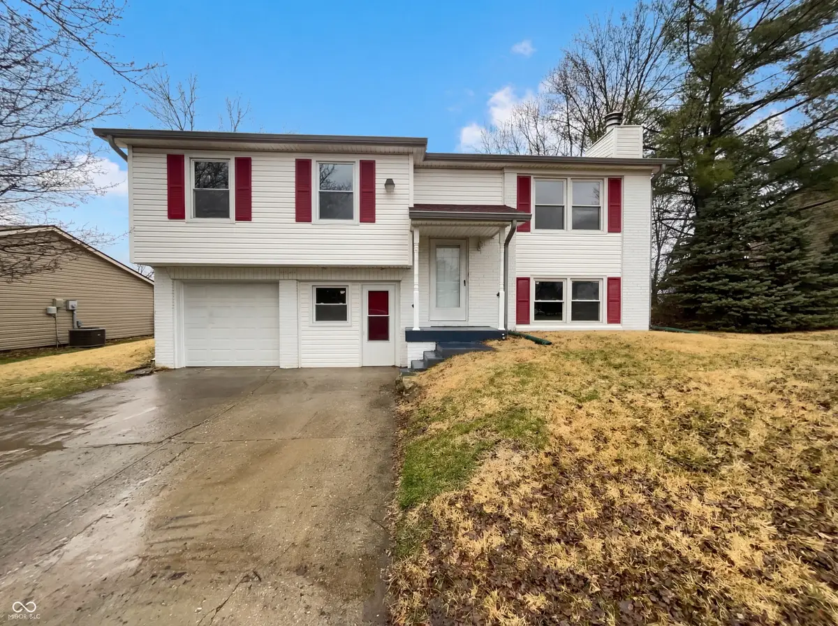 6910 Troon Way, Indianapolis, IN 46237 - #1