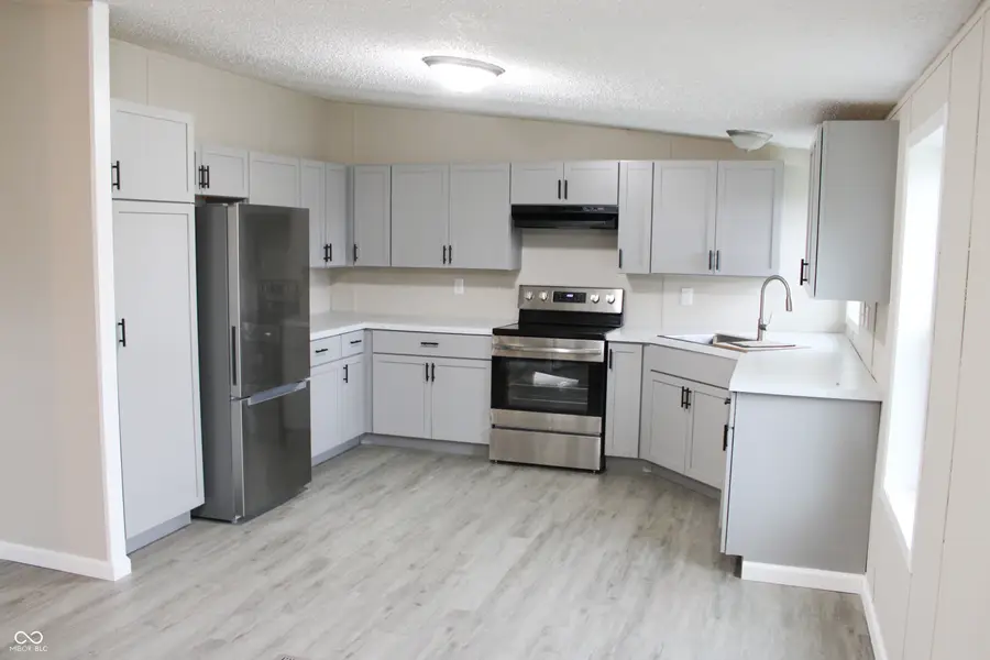 3697 Country Squire Boulevard, North Vernon, IN 47265 - #3