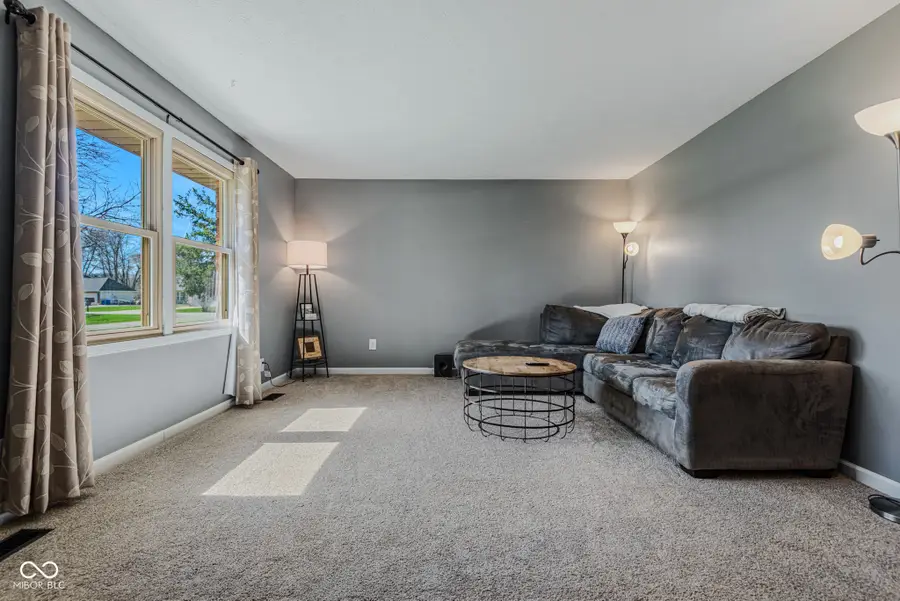 5206 E Homestead Drive, Columbus, IN 47201 - #3