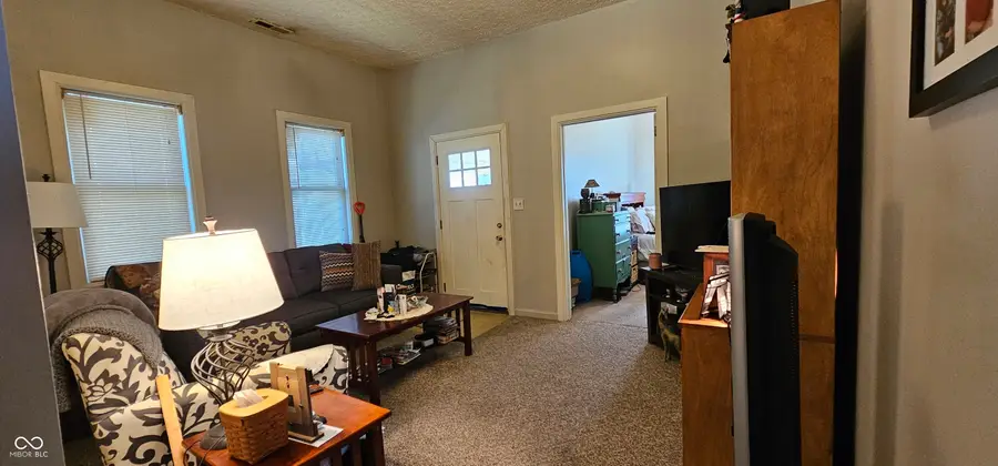 216 W South Street, Greenfield, IN 46140 - #2