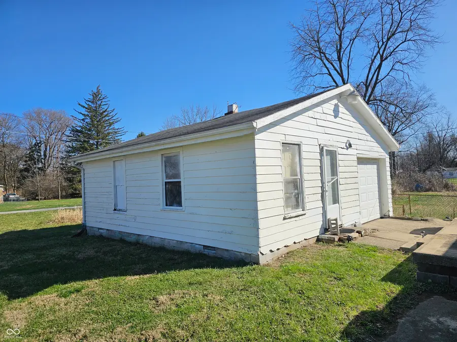 2418 W 18th Street, Anderson, IN 46016 - #3