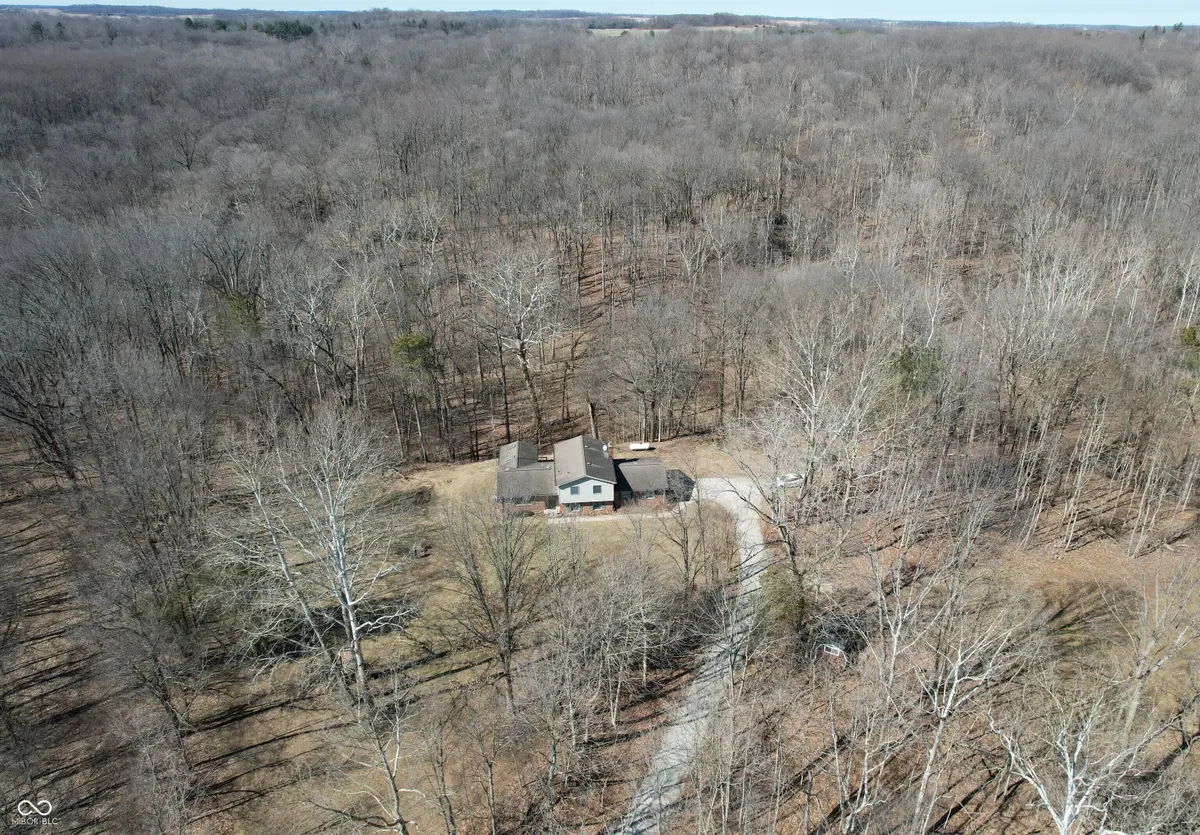 4996 W Fall Creek Road, Crawfordsville, IN 47933 - #1