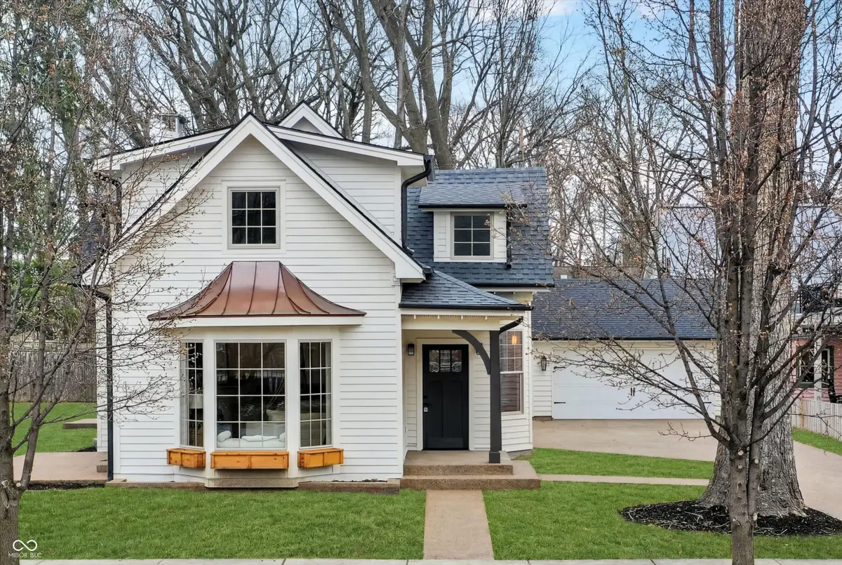 122 E 32nd Street, Indianapolis, IN 46205 - #1