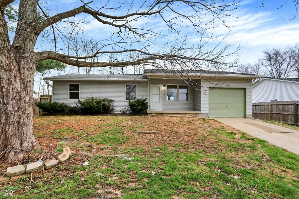 401 W Iroquois Drive, Ellettsville, IN 47429 - #1