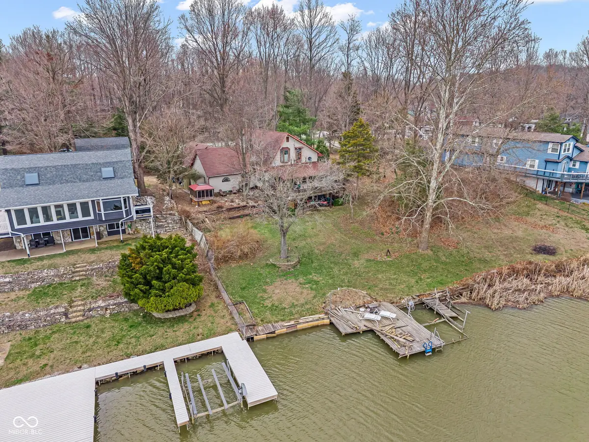 646 Jefferson Valley, Coatesville, IN 46121 - #1