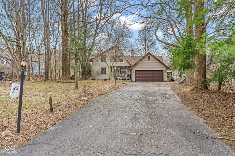 646 Jefferson Valley, Coatesville, IN 46121 - #3