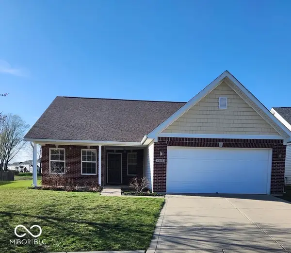 6698 W Deer Hill Drive, McCordsville, IN 46055