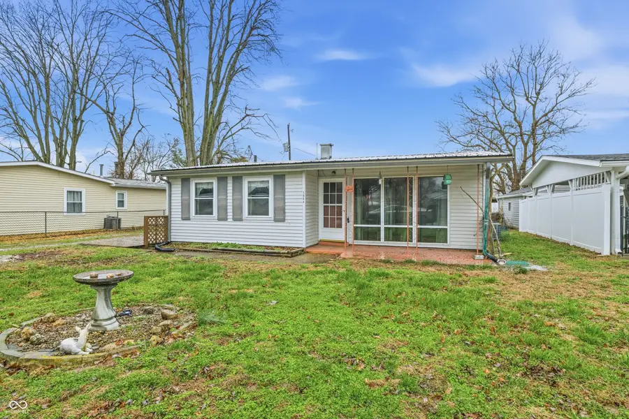 1044 Center Street, Martinsville, IN 46151 - #2