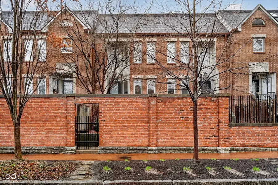 510 E Vermont Street, Indianapolis, IN 46202 - #2