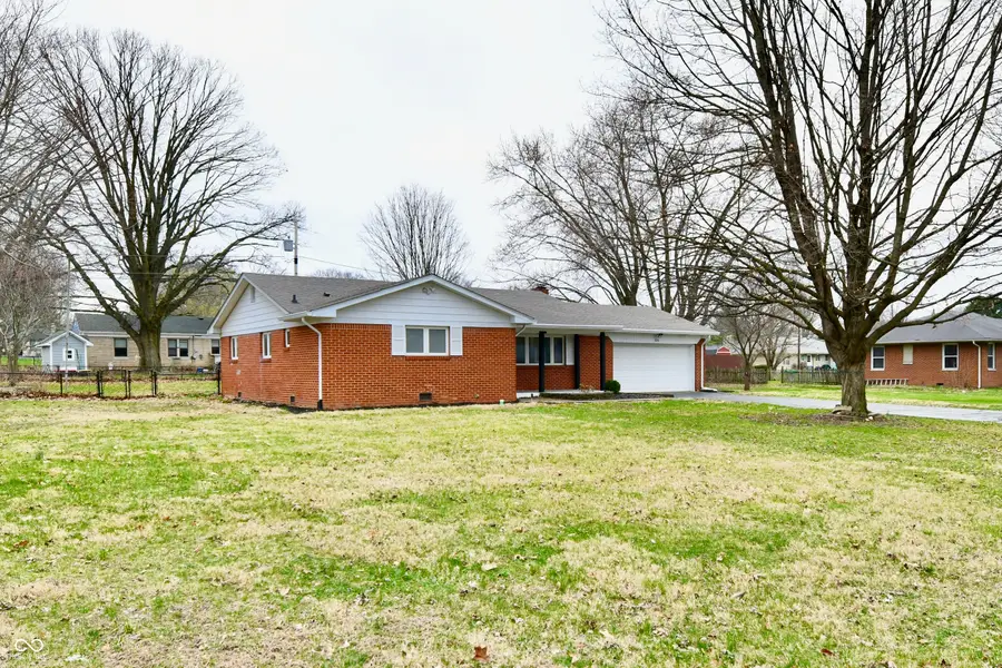 325 E Brunswick Avenue, Indianapolis, IN 46227 - #2