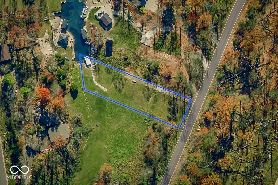 11291 W Grandview Drive, Columbus, IN 47201 - #2