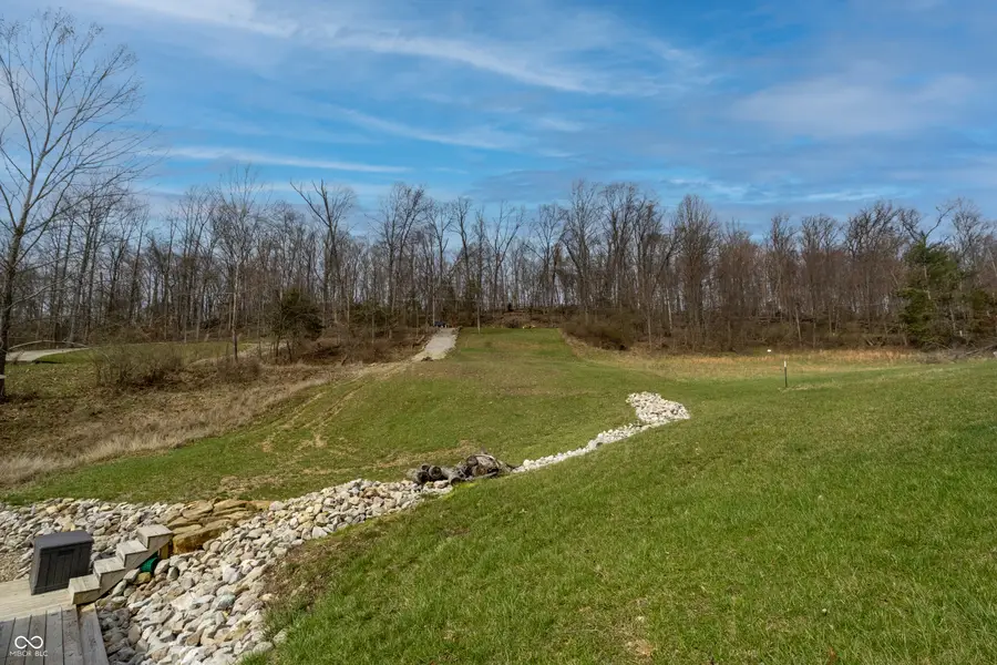 11291 W Grandview Drive, Columbus, IN 47201 - #3