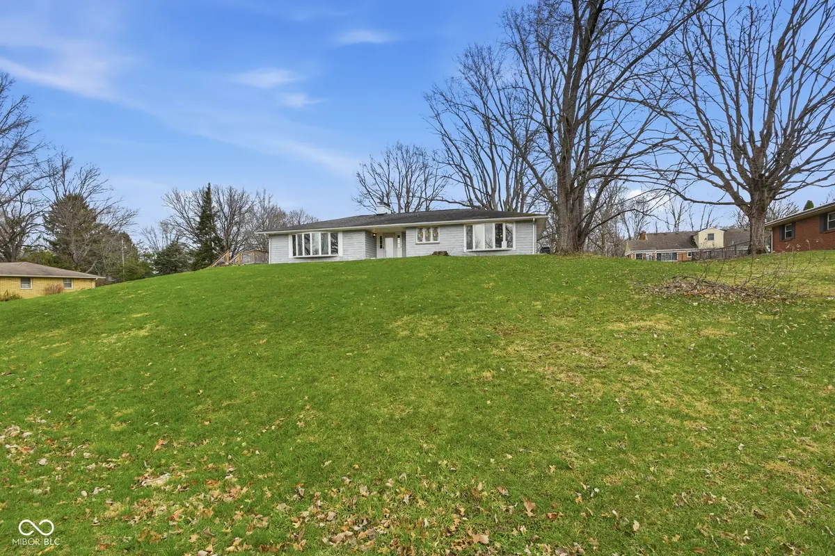 2226 Lake Drive, Anderson, IN 46012 - #1