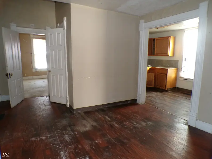 101 S Nebraska Street, Marion, IN 46952 - #2