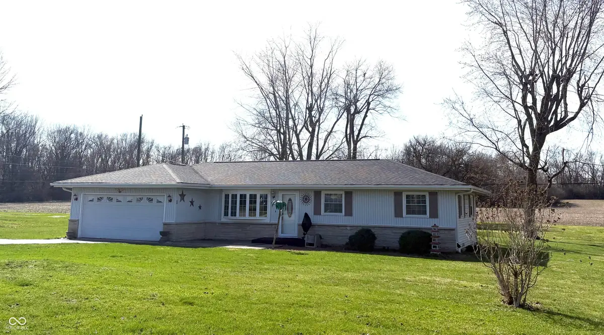153 N Pleasant Run, Crawfordsville, IN 47933 - #1