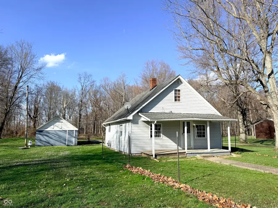 8248 W 300 S, Columbus, IN 47201 - #2