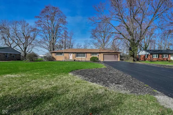 5674 Wallingwood Drive, Indianapolis, IN 46226