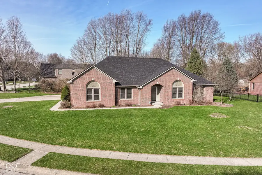 7830 Indian Pointe Drive, Indianapolis, IN 46236 - #2