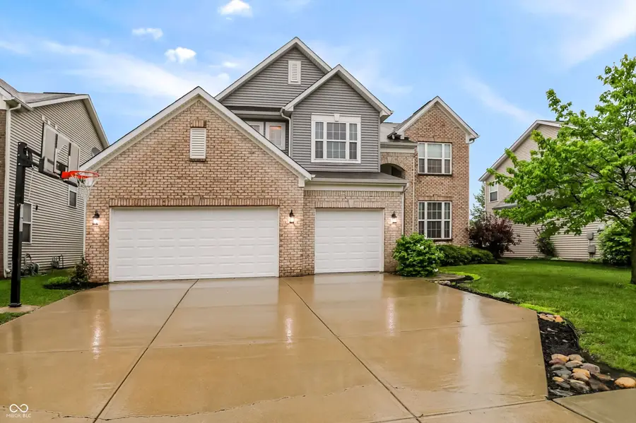 7827 Hedgehop Drive, Zionsville, IN 46077 - #2