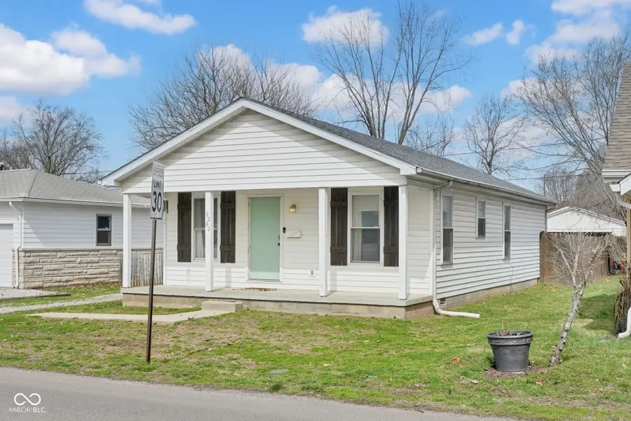 2262 Mckinley Avenue, Columbus, IN 47201 - #3