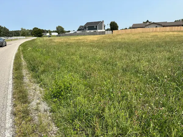 1200 North E, Shirley, IN 47384