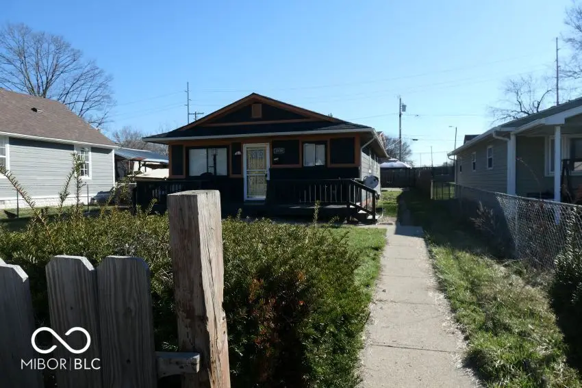 1059 N Elder Avenue, Indianapolis, IN 46222 - #2