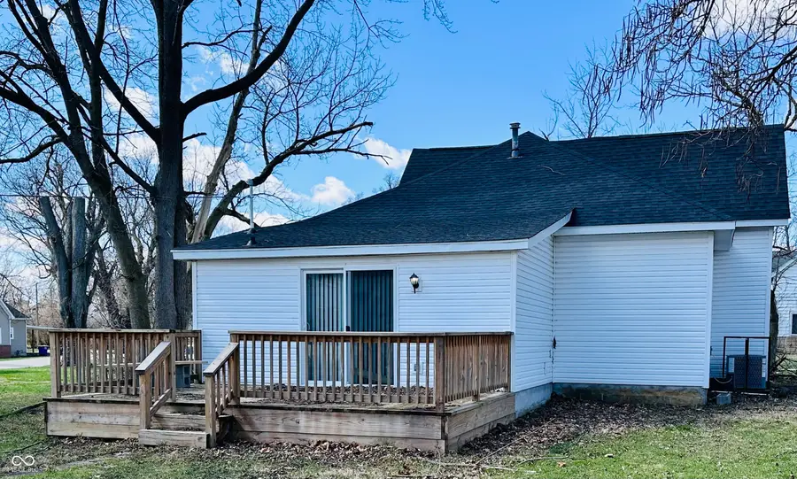 906 N Wolfe Street, Muncie, IN 47303 - #3