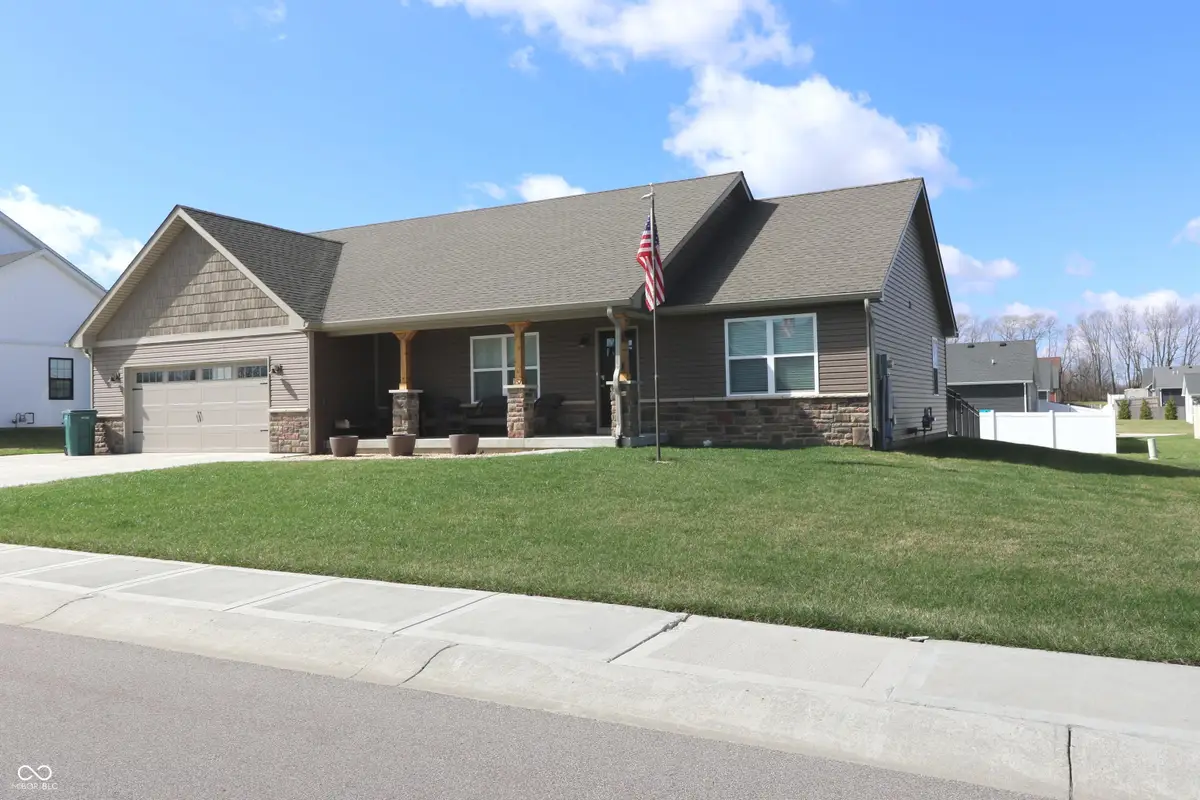 157 Bentley Drive, Crawfordsville, IN 47933 - #1