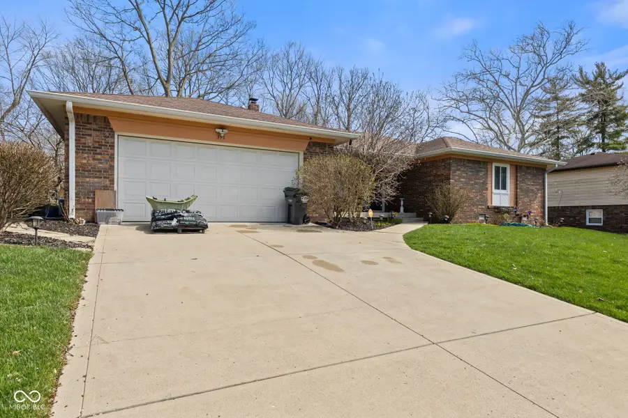 335 Hope Court, Greenwood, IN 46142 - #3