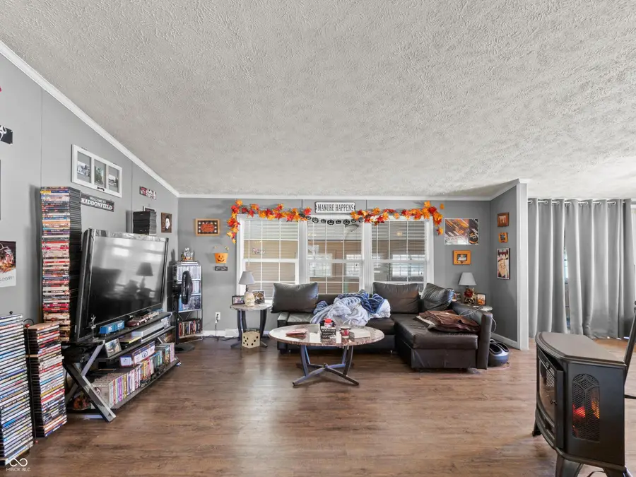 928 S Broadway Street, Pendleton, IN 46064 - #3