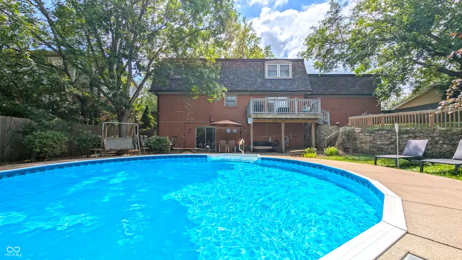 3204 W Twickingham Drive, Muncie, IN 47304 - #2