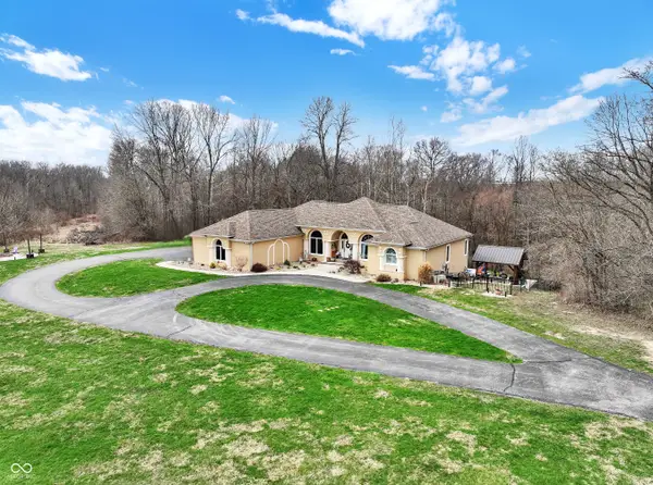 1570 S Ballard Lane, Greencastle, IN 46135