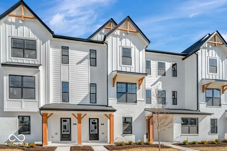 4481 Yellowwood Avenue, Brownsburg, IN 46112 - #2