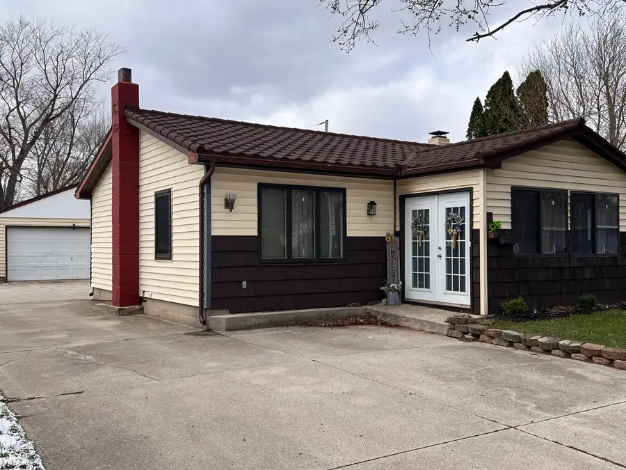 2 Walden Drive, Gas City, IN 46933 - #2