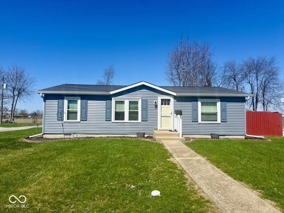 2502 N F Street, Elwood, IN 46036 - #1