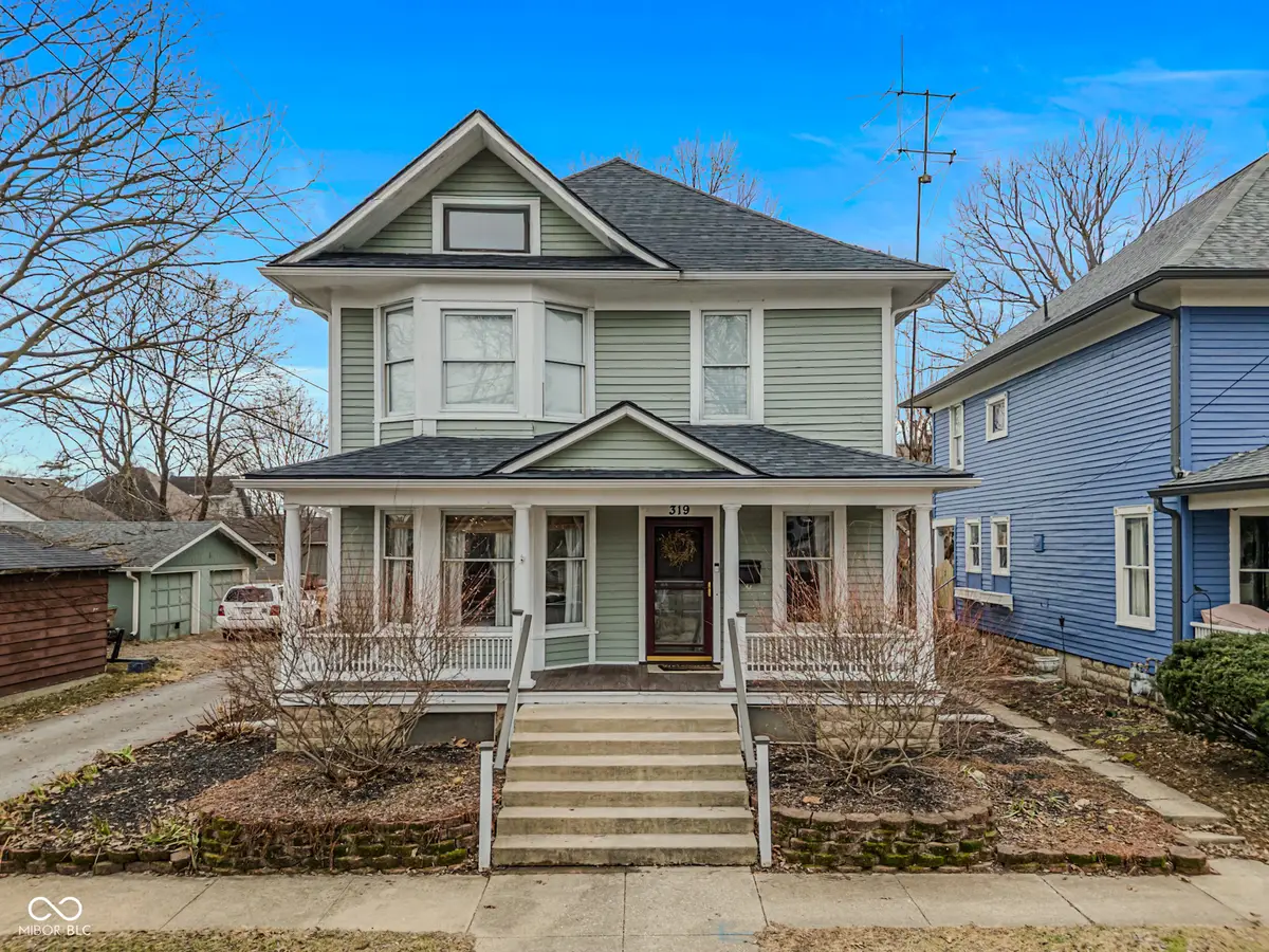 319 15th Street, Columbus, IN 47201 - #1