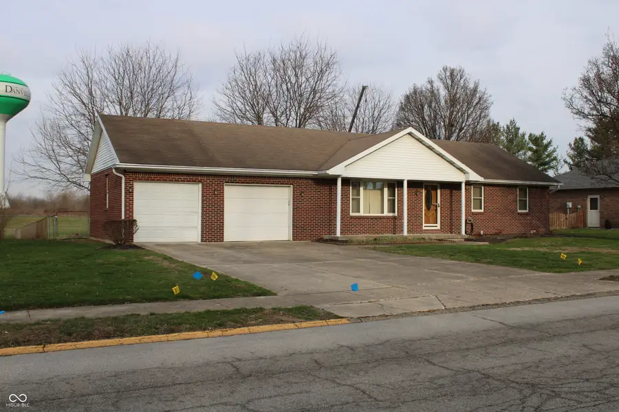 408 Meadow Drive, Danville, IN 46122 - #2
