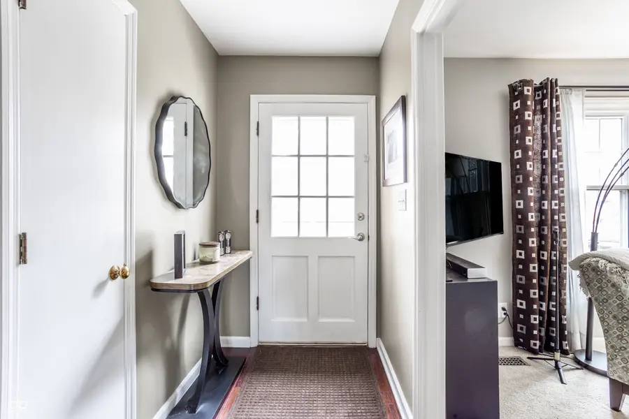 7432 Glenview Drive W, Indianapolis, IN 46250 - #3