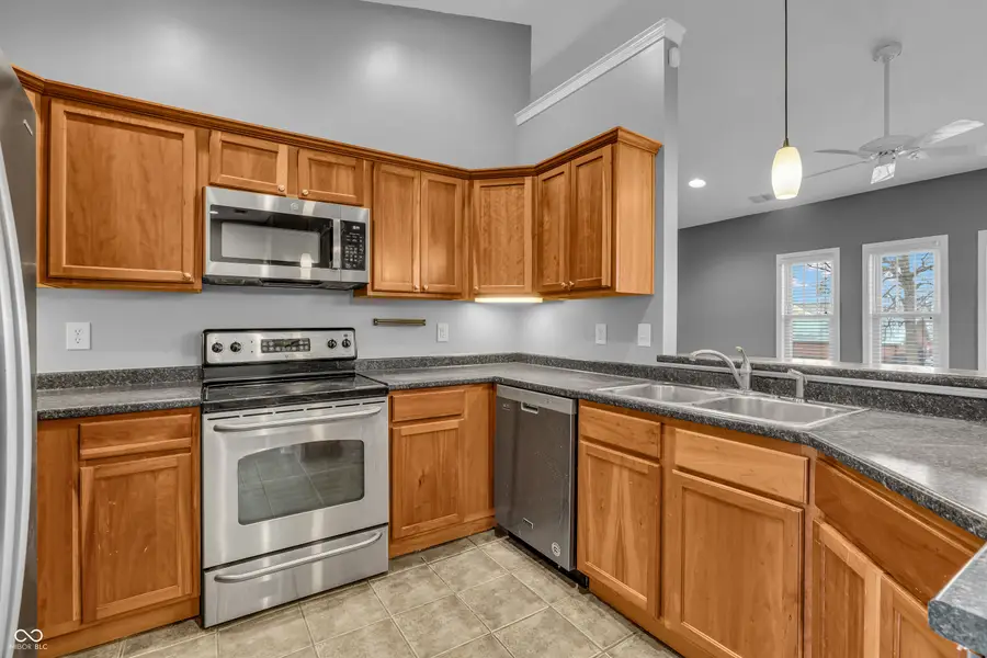 1635 N College Avenue #4, Indianapolis, IN 46202 - #3