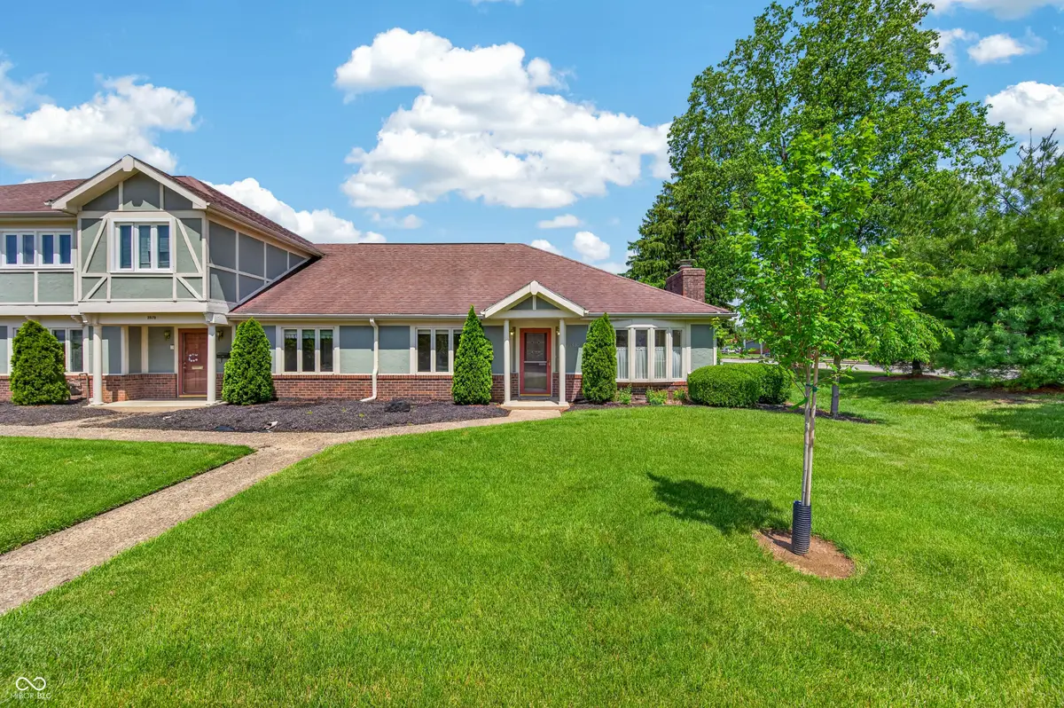 3980 Waycross Drive, Columbus, IN 47203 - #1