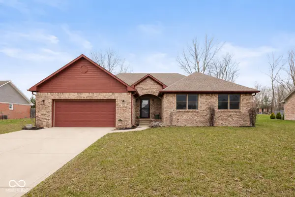 224 Woodland Place, Pittsboro, IN 46167