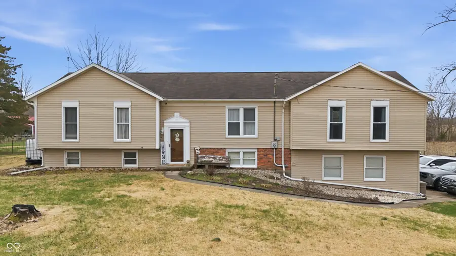 17975 E County Road 365 N, Hope, IN 47246 - #2