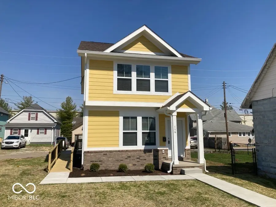 116 E Pennsylvania Street, Shelbyville, IN 46176 - #2