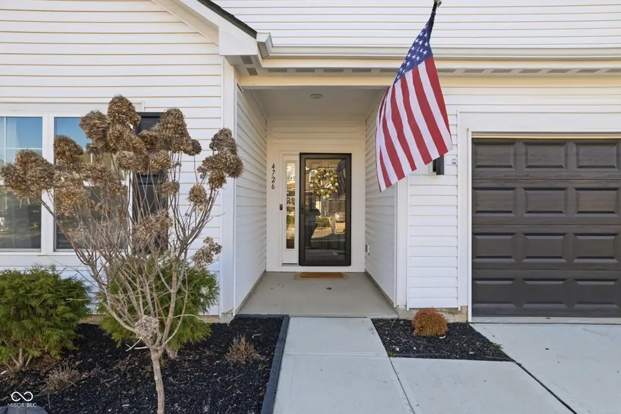 4726 Amber Wood Lane, Indianapolis, IN 46235 - #3
