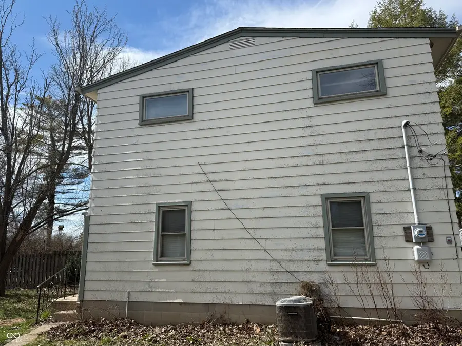 1914 W White River Boulevard, Muncie, IN 47303 - #2