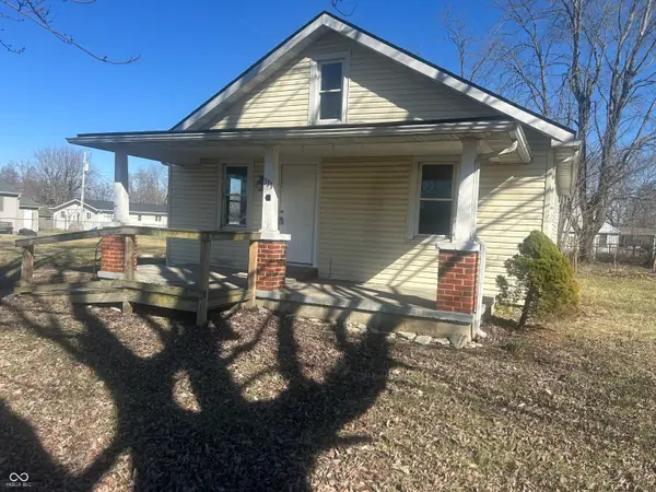 333 S 1st Street, Austin, IN 47102
