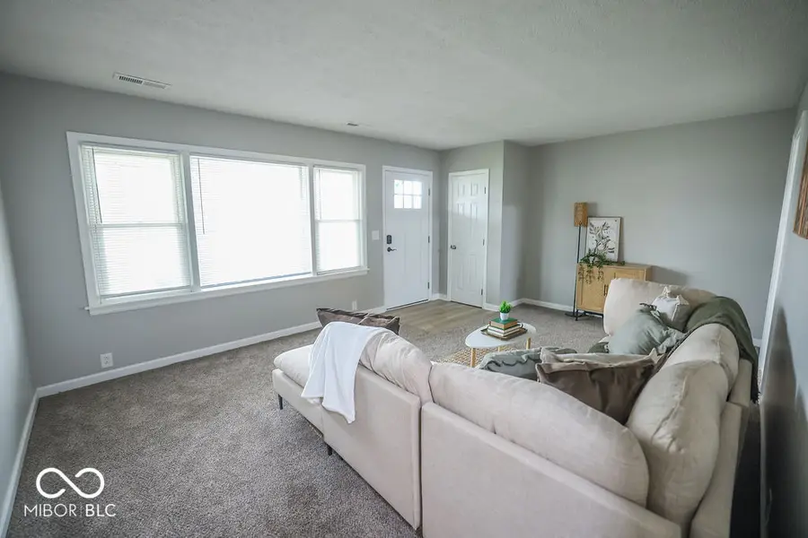 805 W Broadway Street, Alexandria, IN 46001 - #3