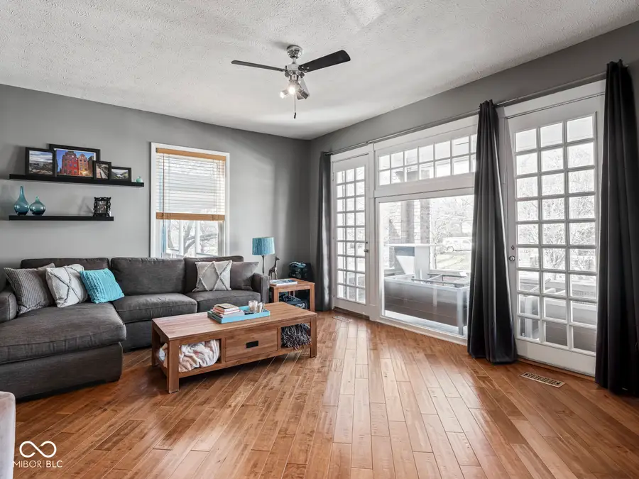 549 Fletcher Avenue #1, Indianapolis, IN 46203 - #3