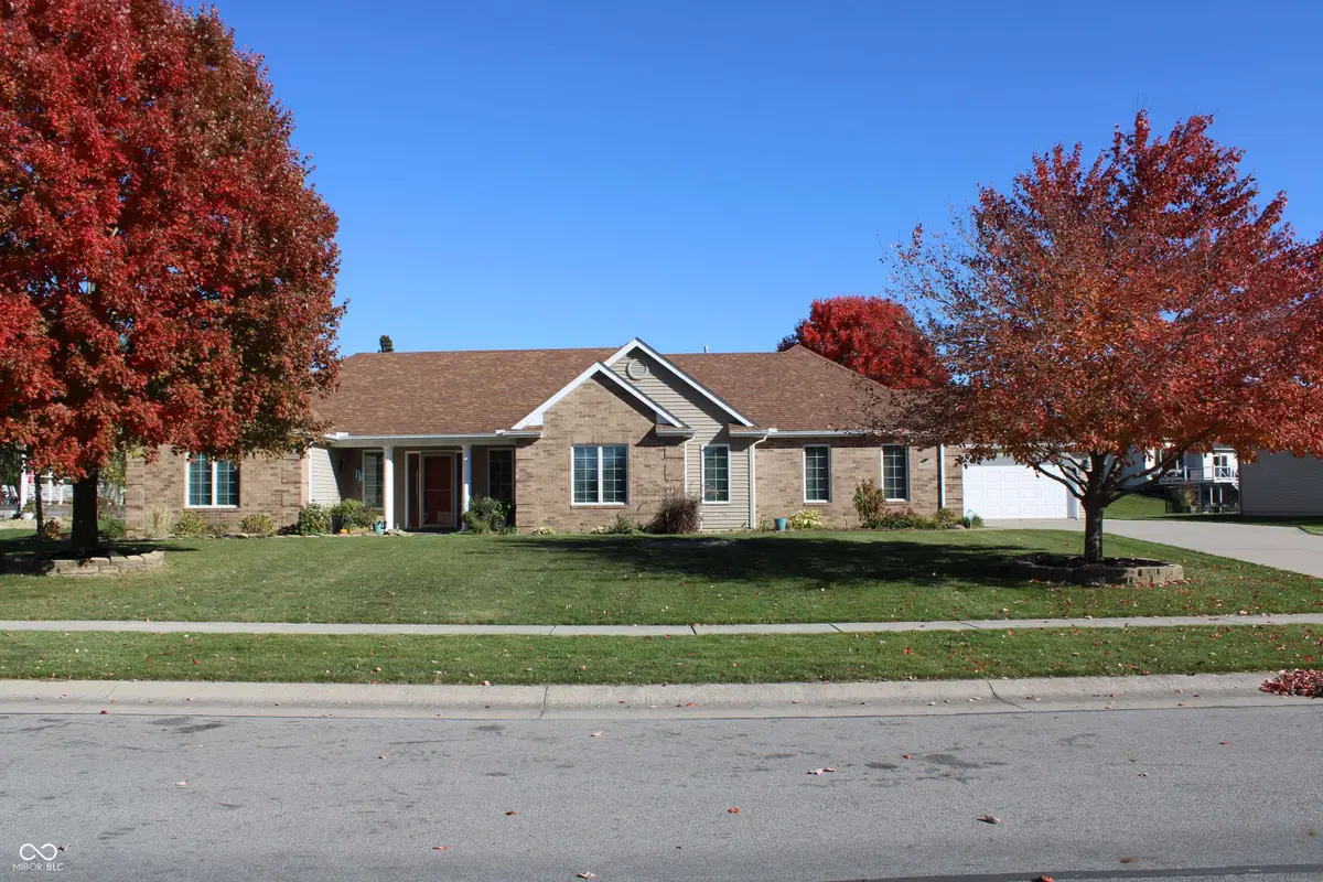 408 Steeplechase Drive, Auburn, IN 46706 - #1
