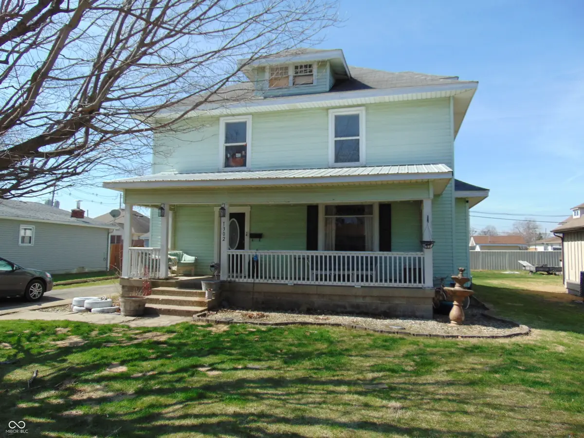 1302 S Prairie Street, Frankfort, IN 46041 - #1